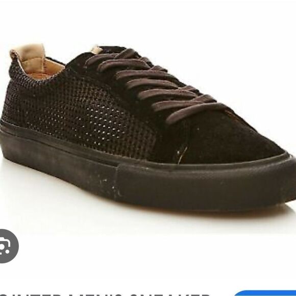 POINTER BLACK SNEAKERS.   LOW CUT, VULCANIZE SOLE.  NEW IN BOX - Picture 1 of 11